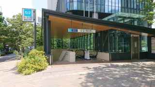 溜池山王駅近くのアメリカ大使館